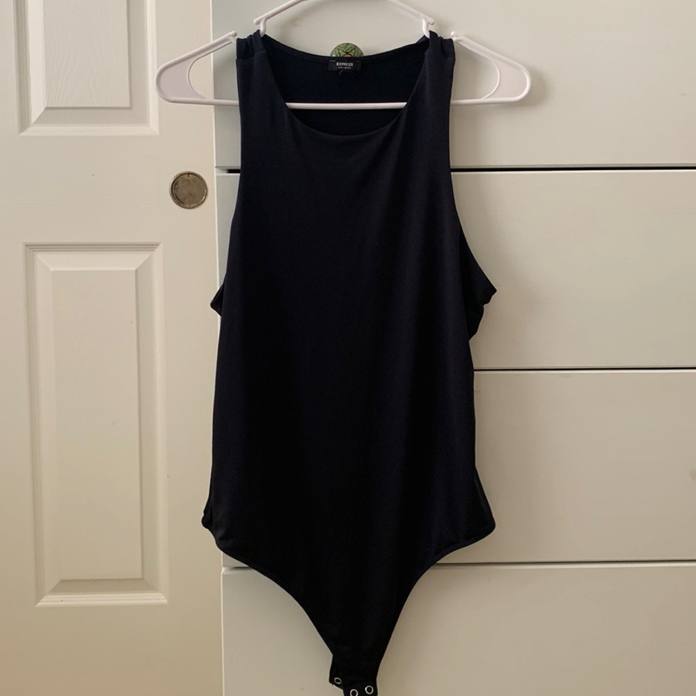 Express body suit